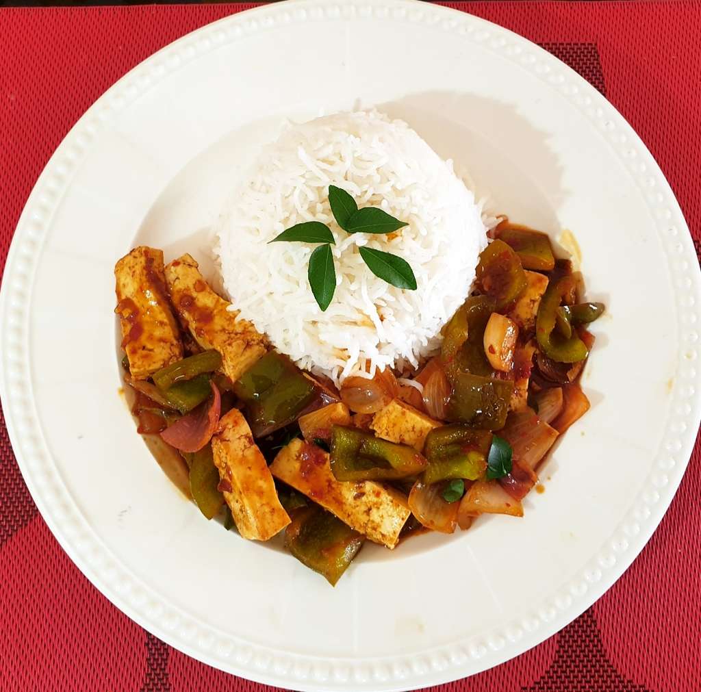Paneer Chilli & Steamed Rice