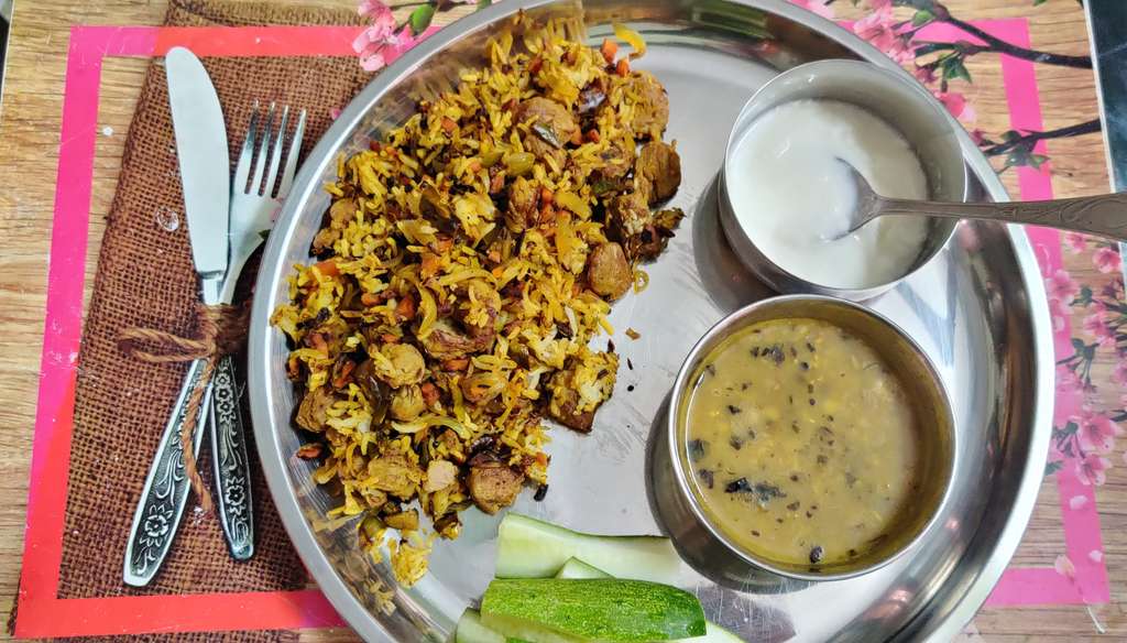 Veg Biryani/Veg pulao