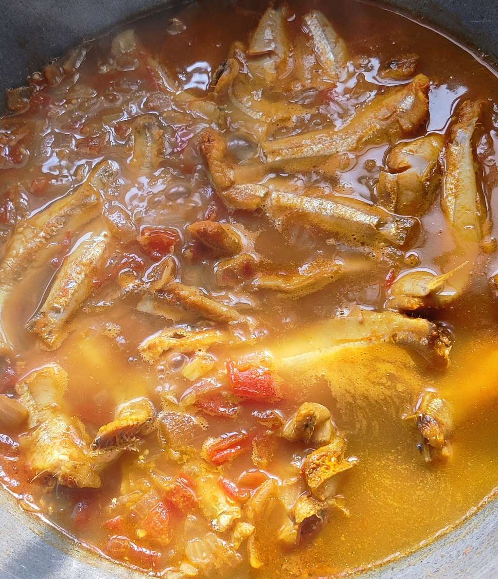 Anchovies gravy (Nethili) 