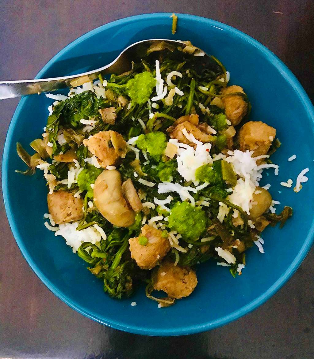 Steam rice with sauté veggies