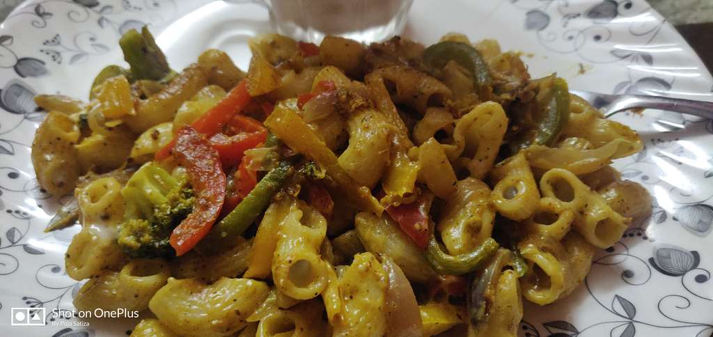 Cheesy Macroni