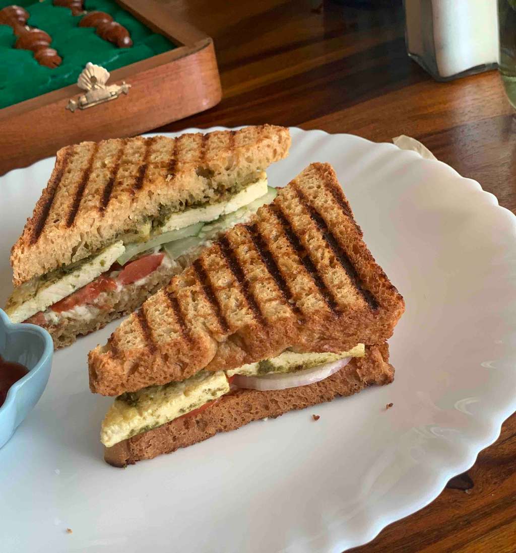 Who says TOFU is boring? Try this sandwich