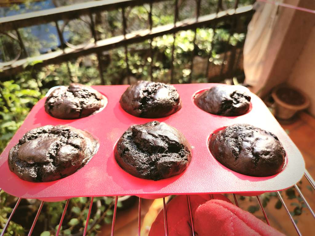 Choco Lava Muffin (Crazy Chocolatey & Healthy!)