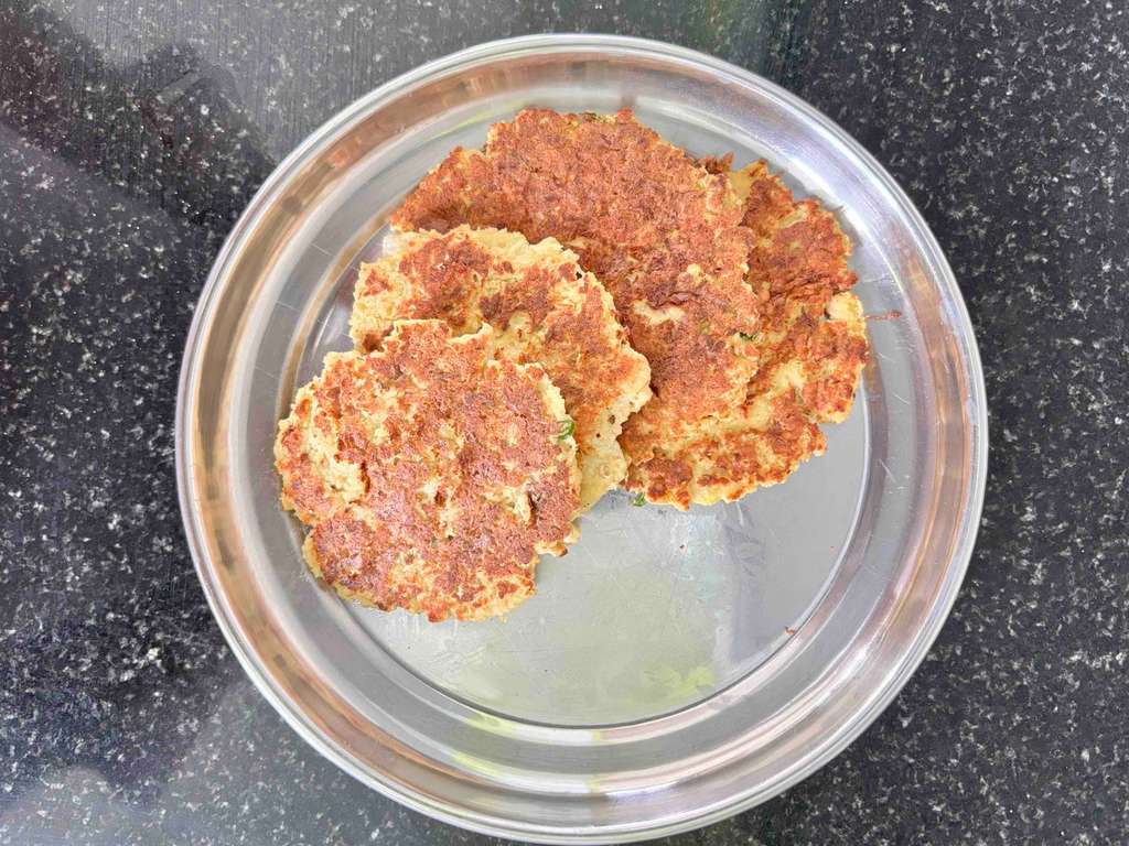 Tofu-Lauki Cheela/Chilla/Pancake 