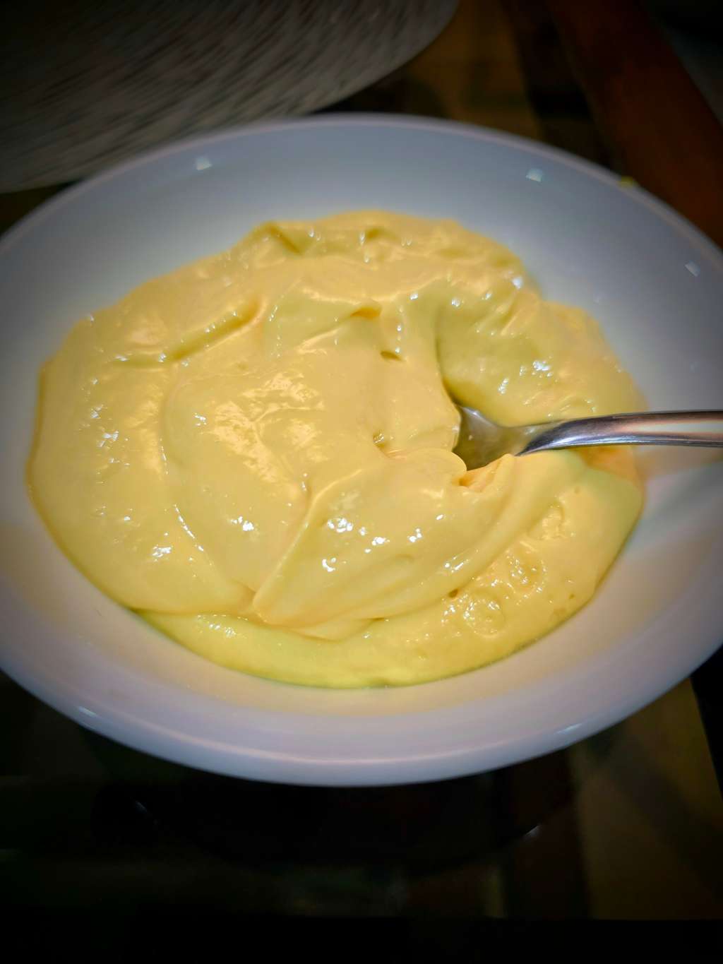🥭 Mango Cloud Delight

Mango season won't last forever! 🥭 Try this creamy, protein-packed dessert before your favourite fruit is gone.