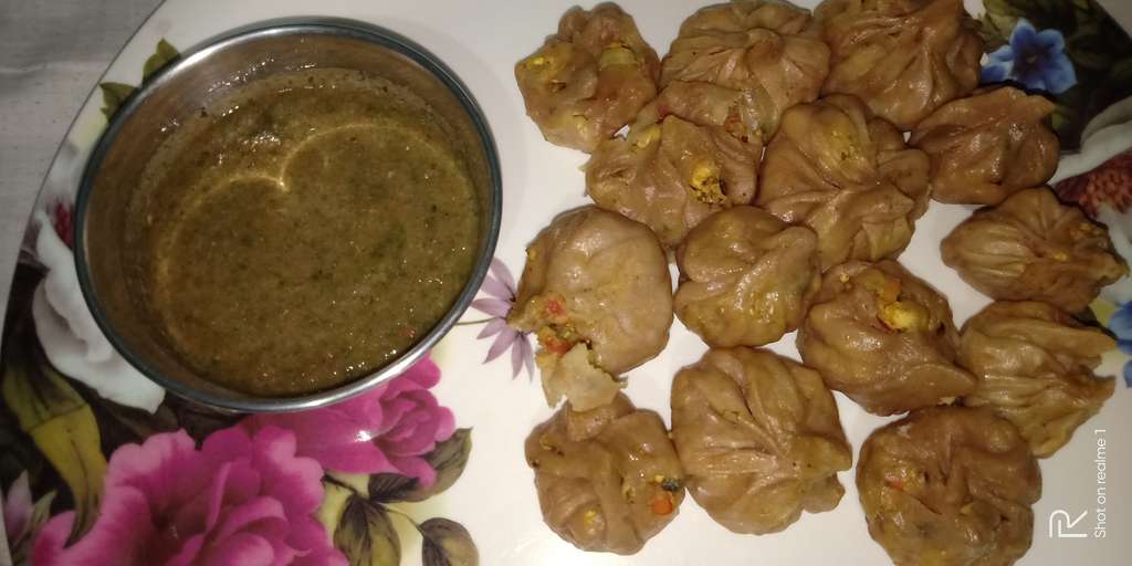 paneer momos