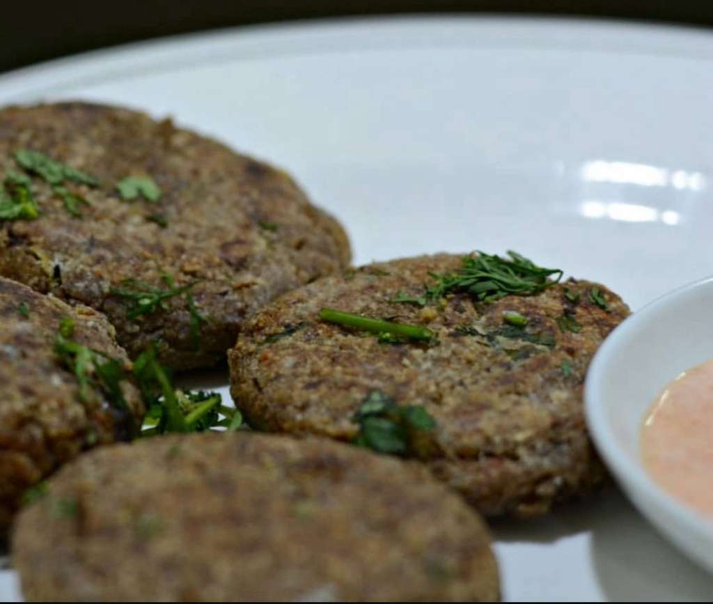 Sprouted Ragi–Rajma–Soya Cutlets