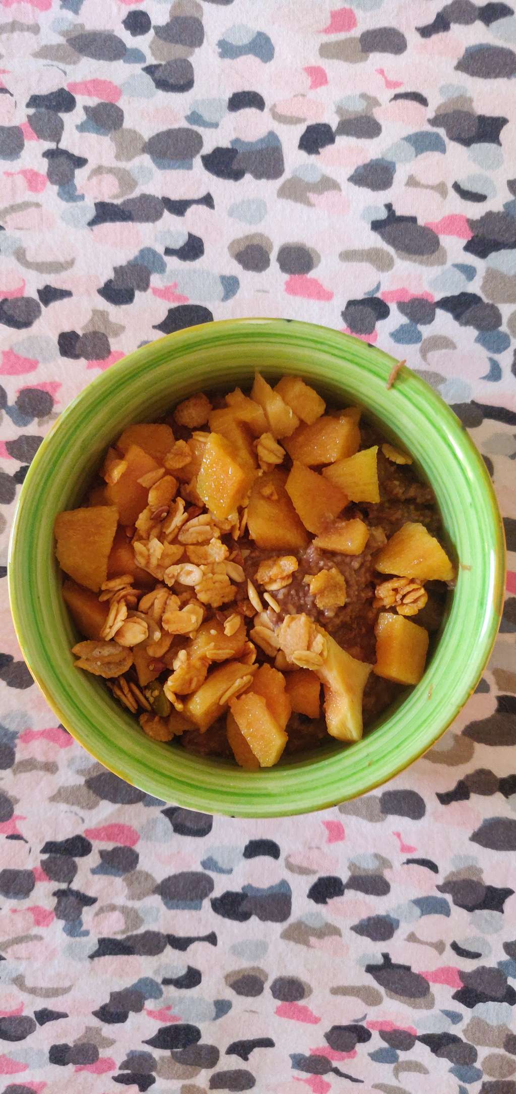 Chocolate chikoo oatmeal