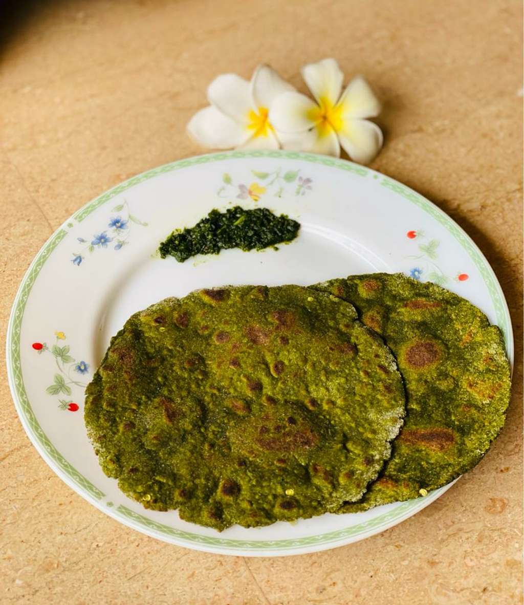 Palak Soya Paratha