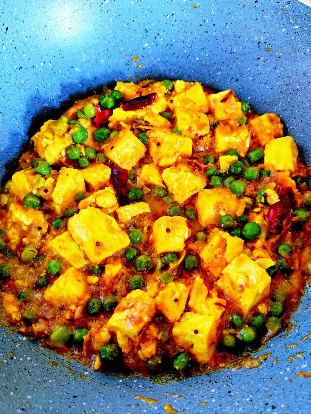 Matar Paneer