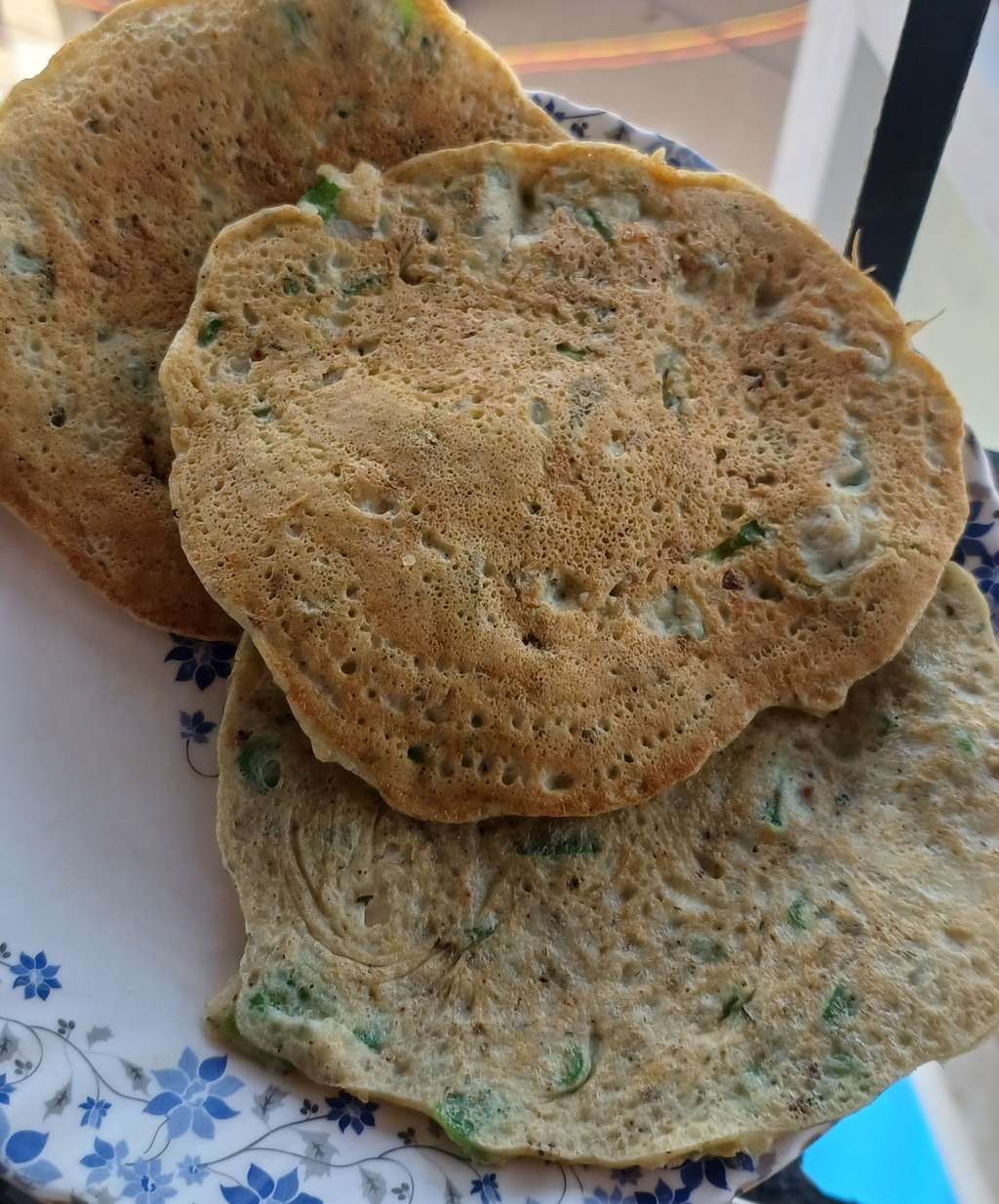 Savory potato and eggs pancake 