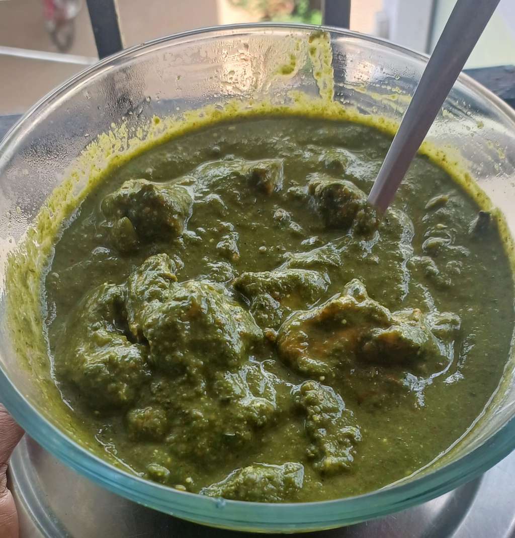 Palak Chicken 