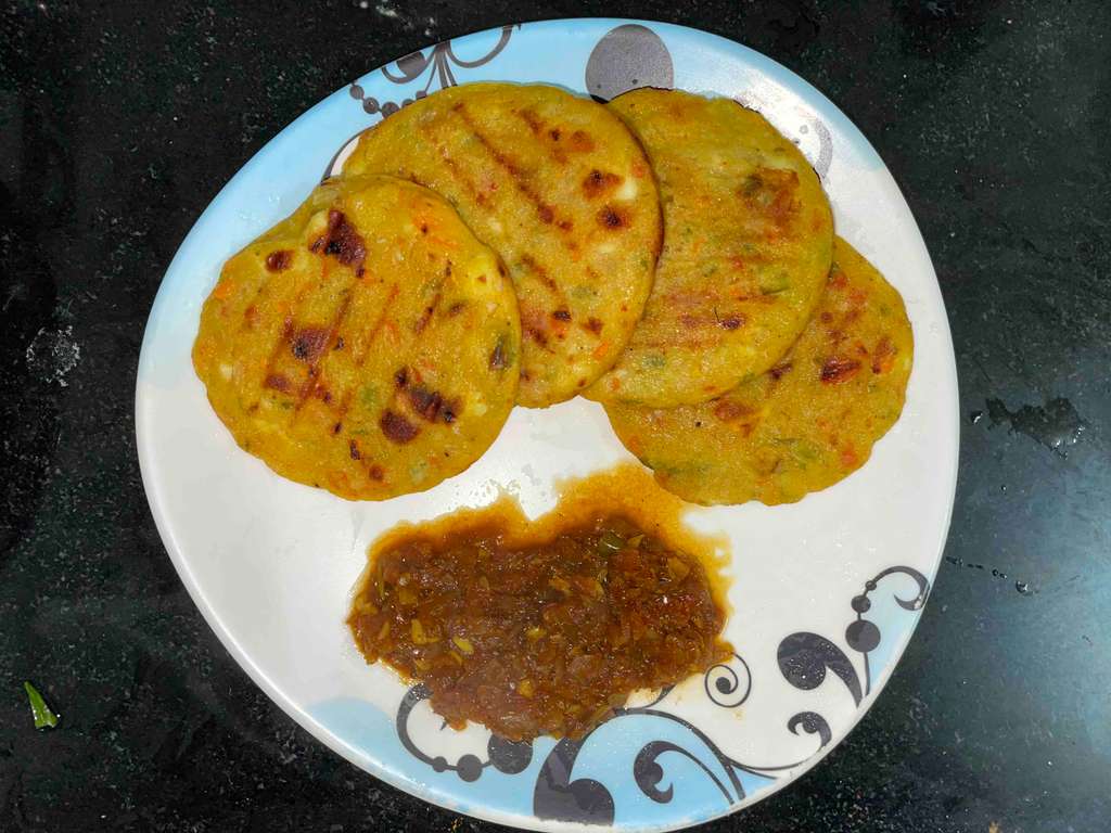 Mix vegetable paneer rawa/sooji tikki