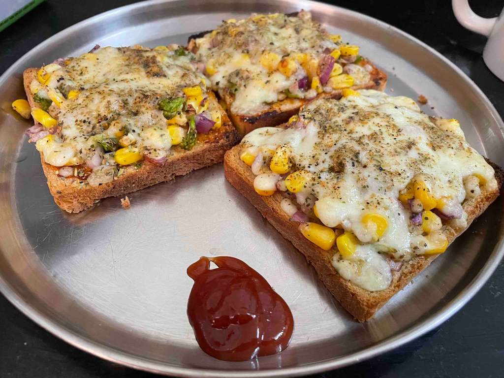 How To Make Bread pizza/Bread open sandwich Recipe