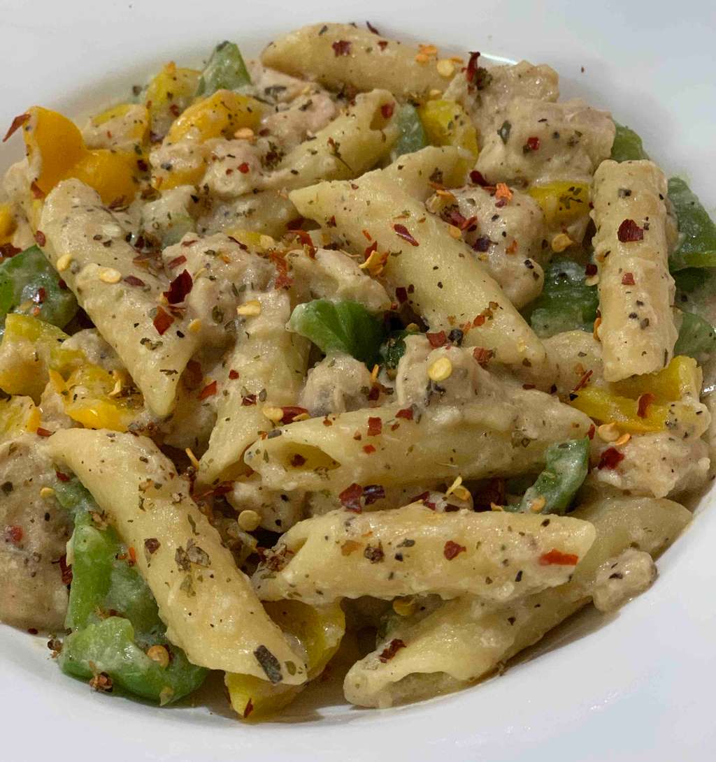 white sauce chicken pasta