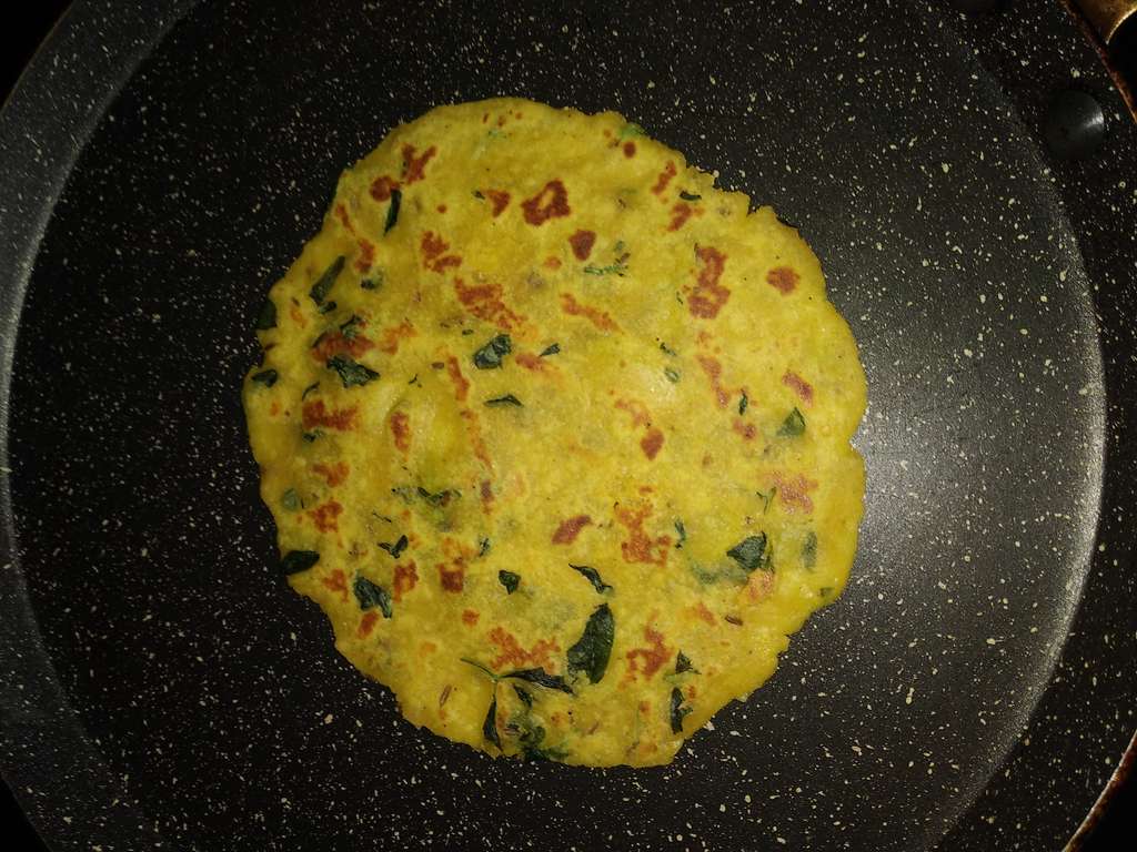 Methi Paneer Thepla
