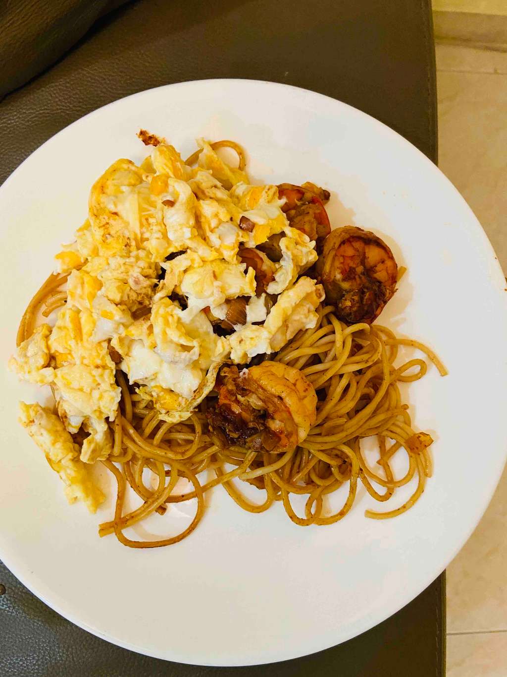 butter garlic spaghetti with prawns
