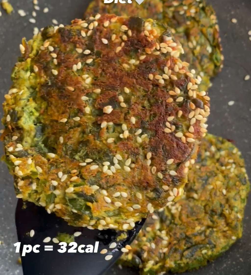 Moong Spinach Pakoda