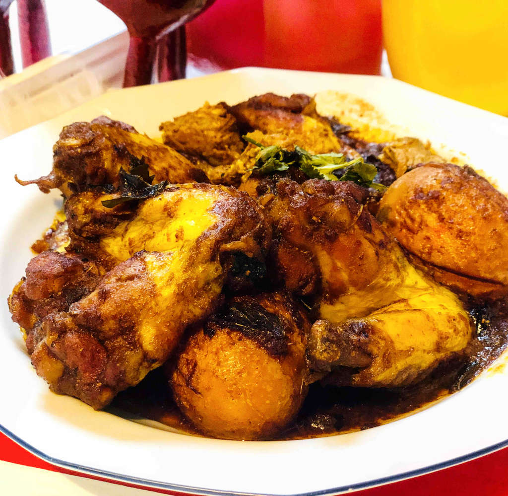 Bhuna coco oil fried chicken
