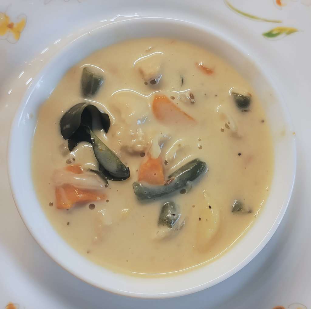 chicken stew (Kerala style)