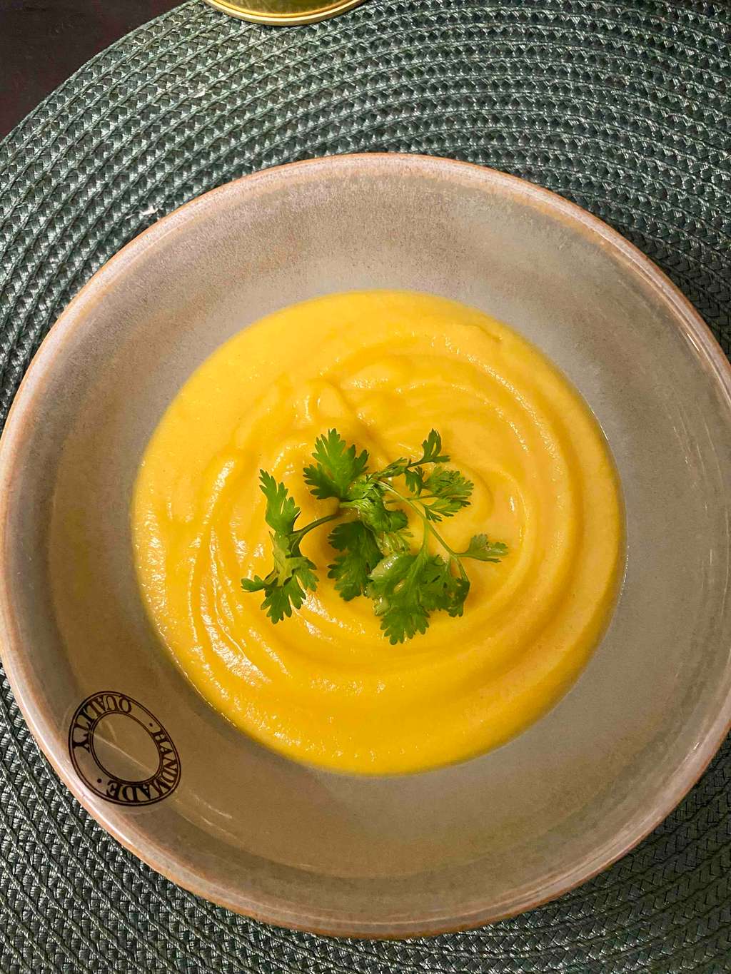 Creamy Cauliflower and Potato Soup 