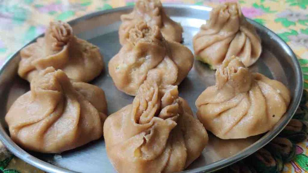 SOYA MOMOS
