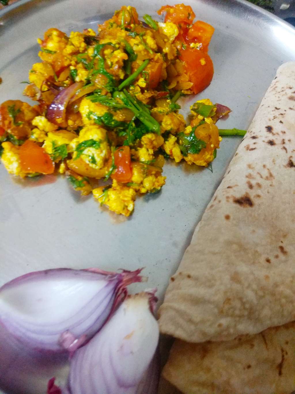Veg platter - paneer bhurji and roti