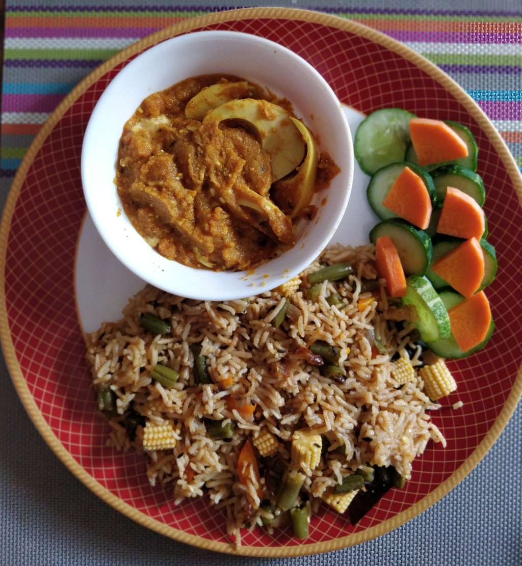 Veg Pulao with egg curry