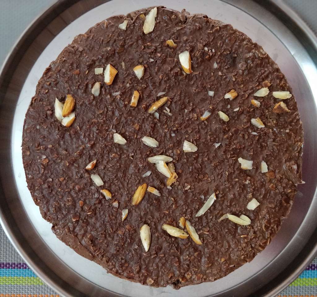 Oatmeal chocolate cake