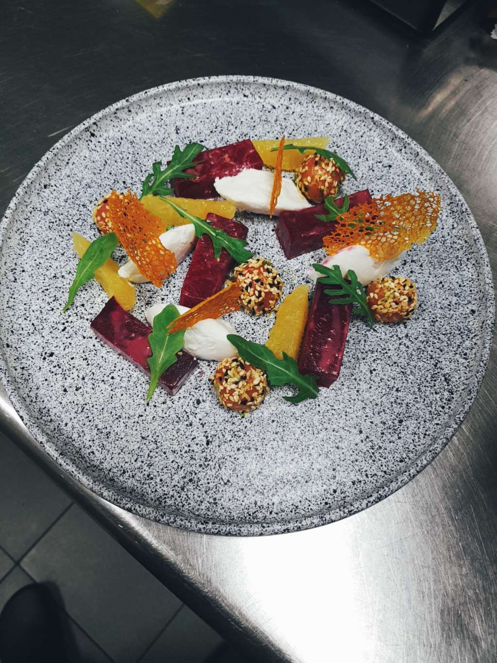 beetroot and goat cheese salad