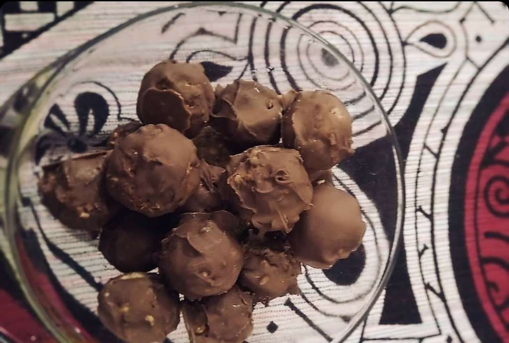 oats and peanut  ladooo