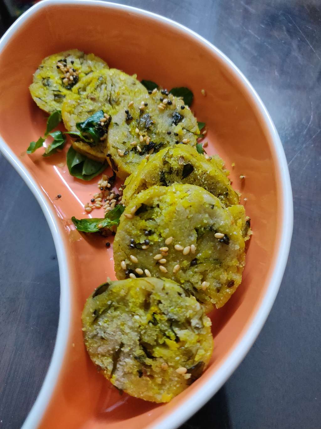 Jowar - Methi Muthia