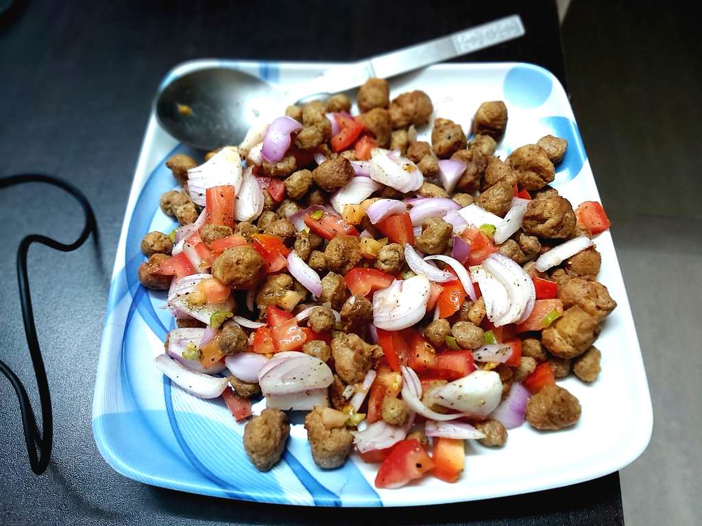 Soya chunks chaat