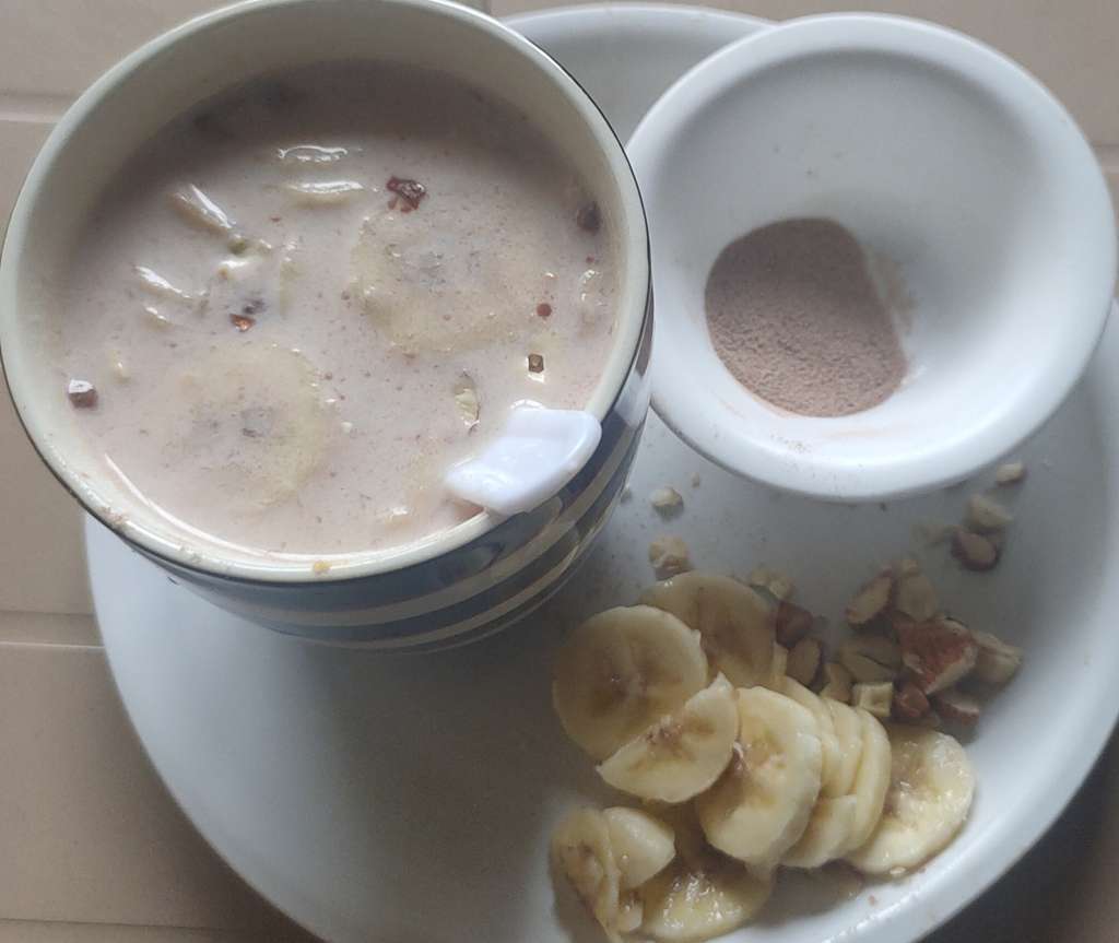 Mix Dryfruits-Banana Protine Milk Shake 