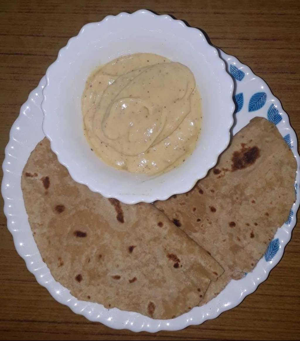 Aam ras & Roti
