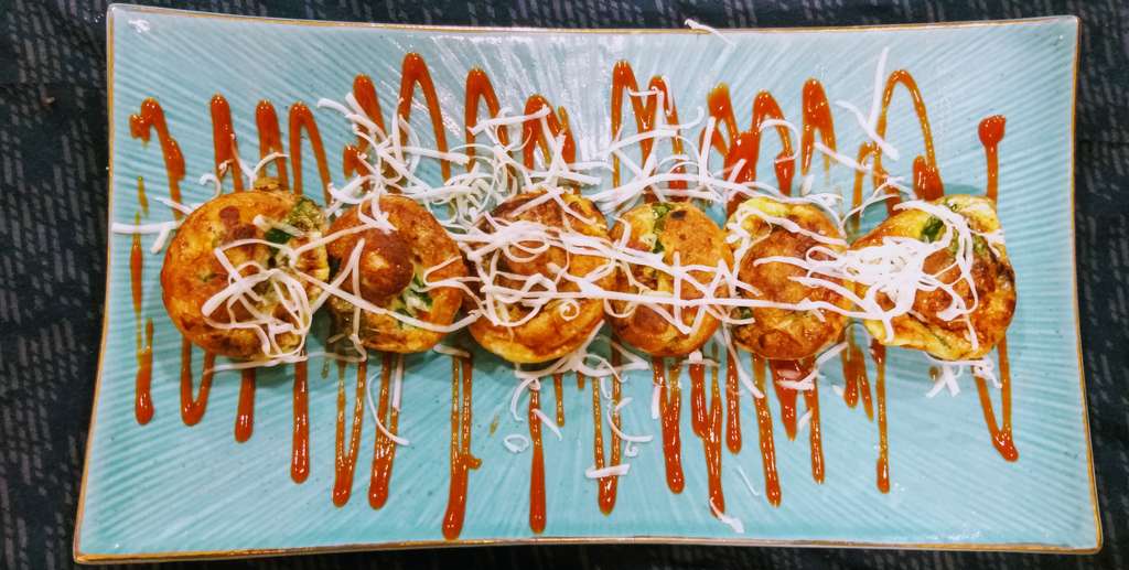 Egg spinach appe
