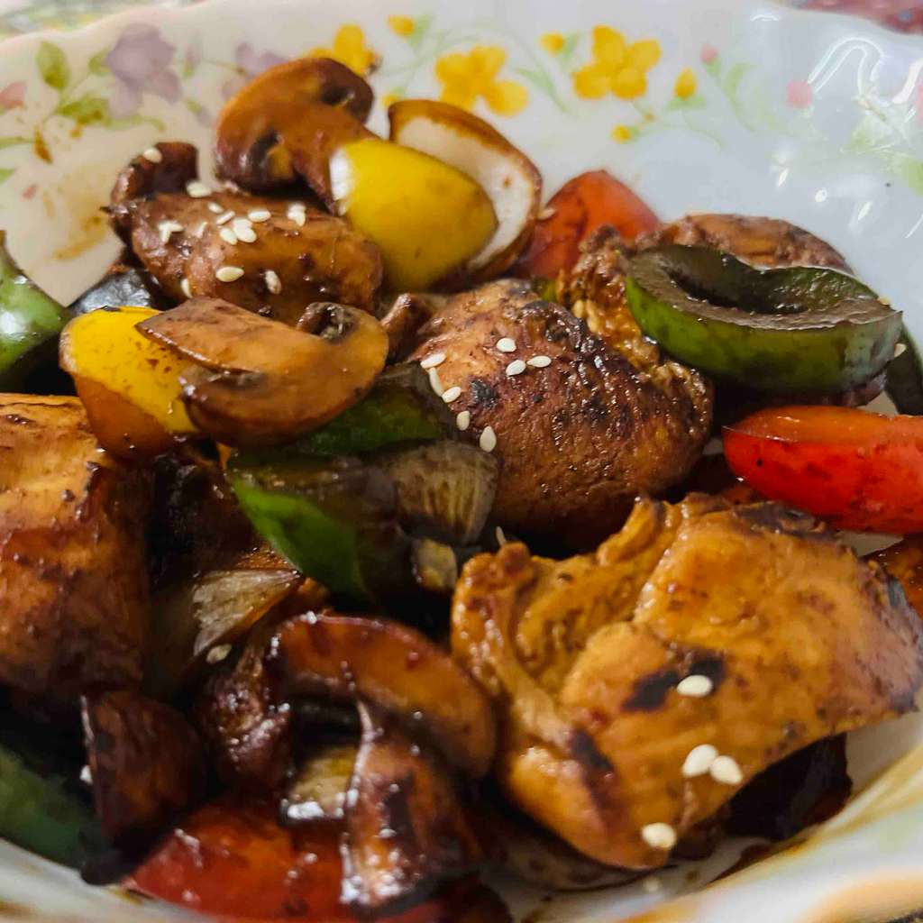 Stir fry chicken and veggies
