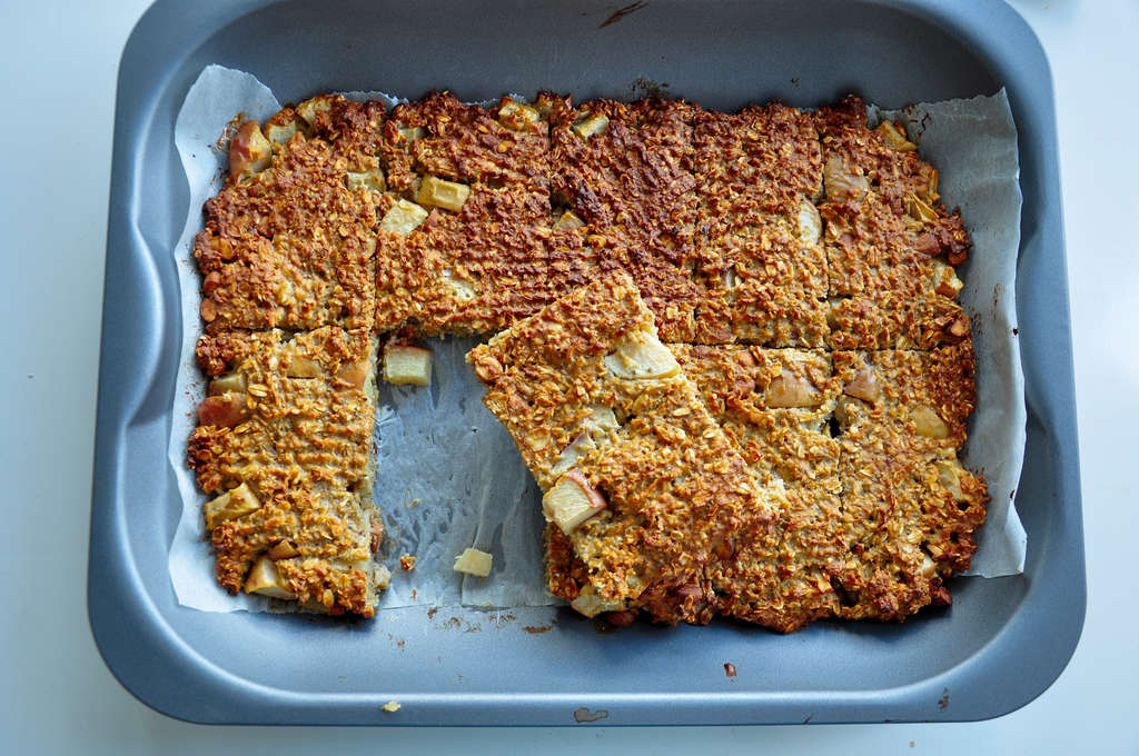 Apple Oat bars