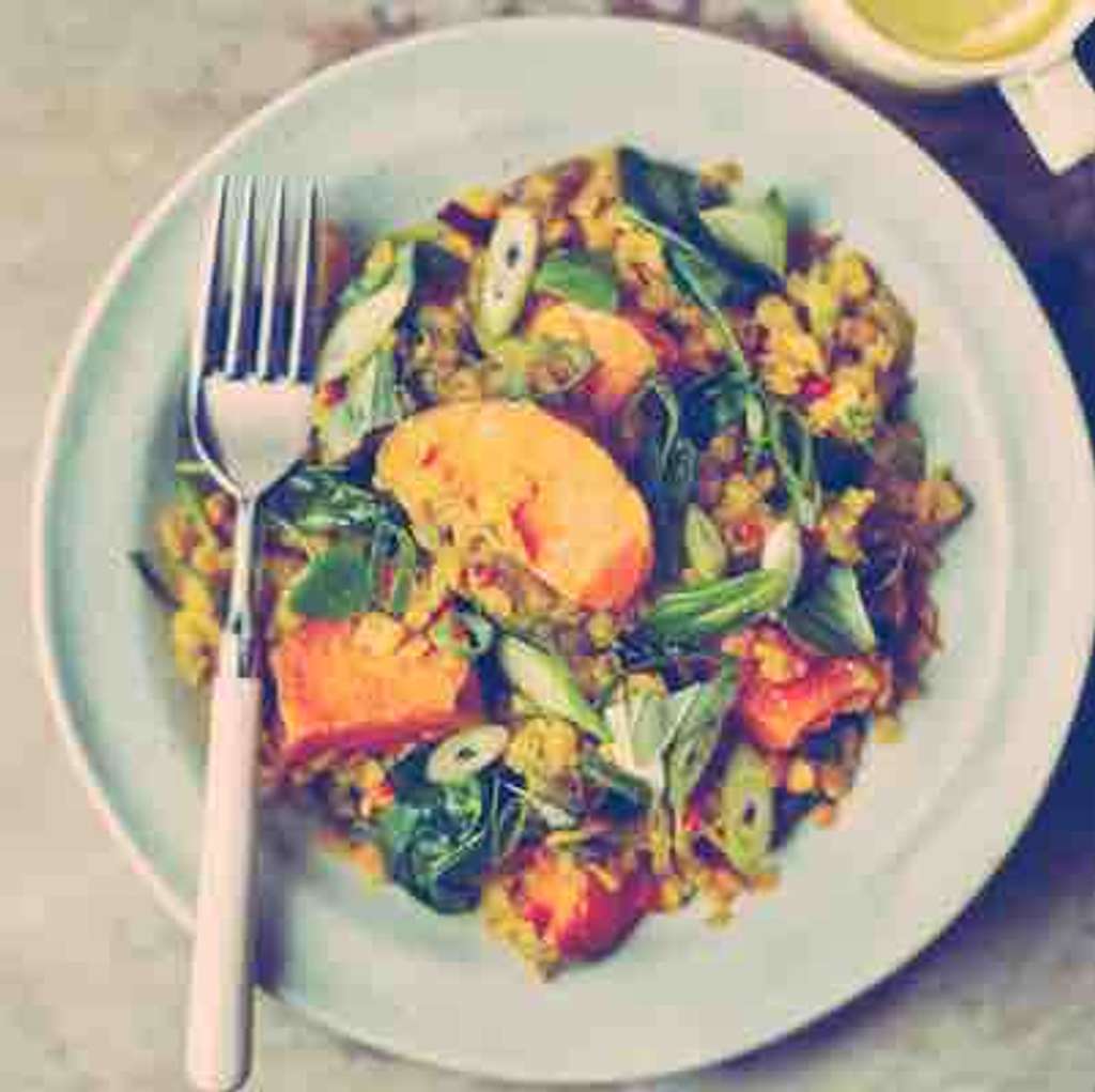 Spinach, sweet potato & lentil dhal 