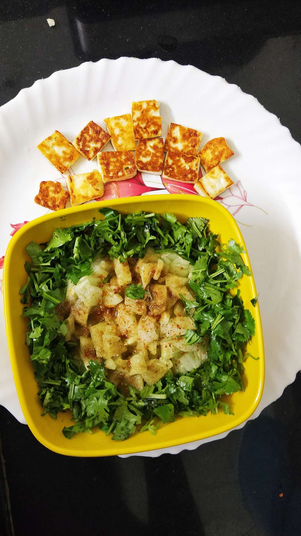 Cucumber Raita & Paneer ghee roast