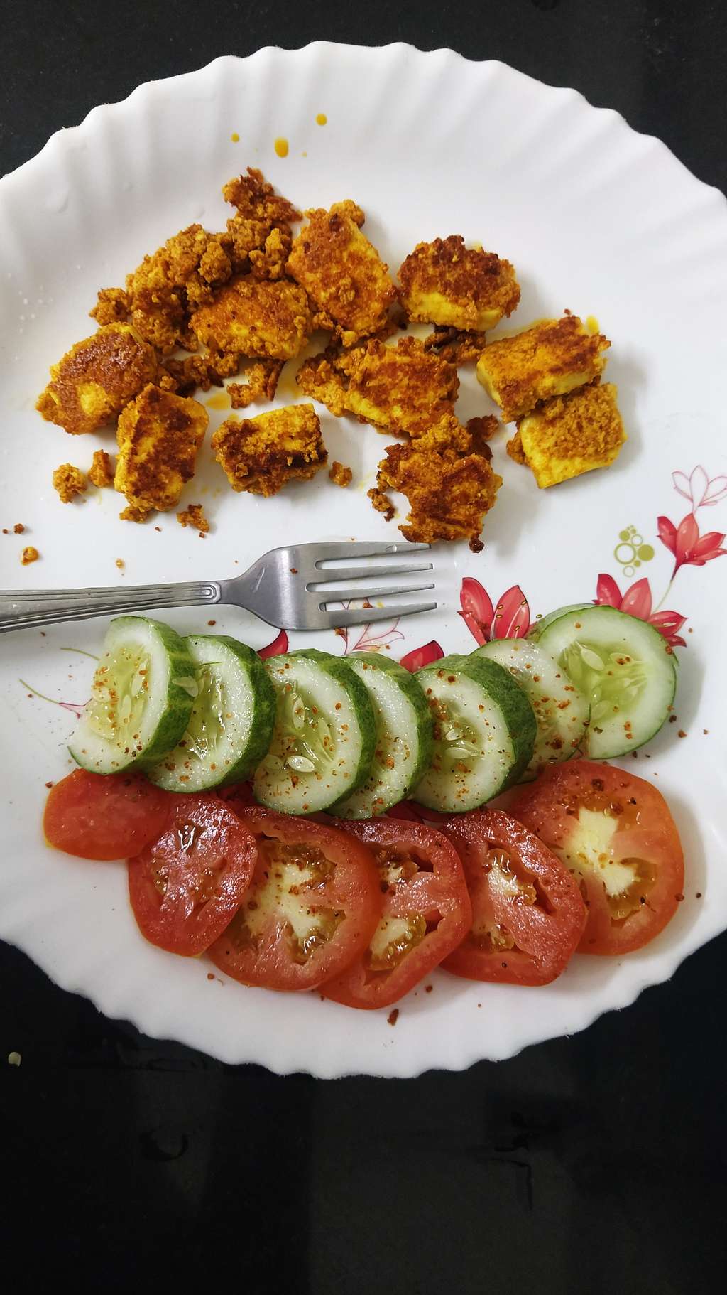 Paneer tikka with salad