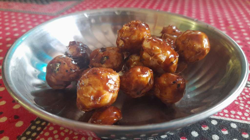 Gud Makhana ( Sweet and healthy Fox Nuts)