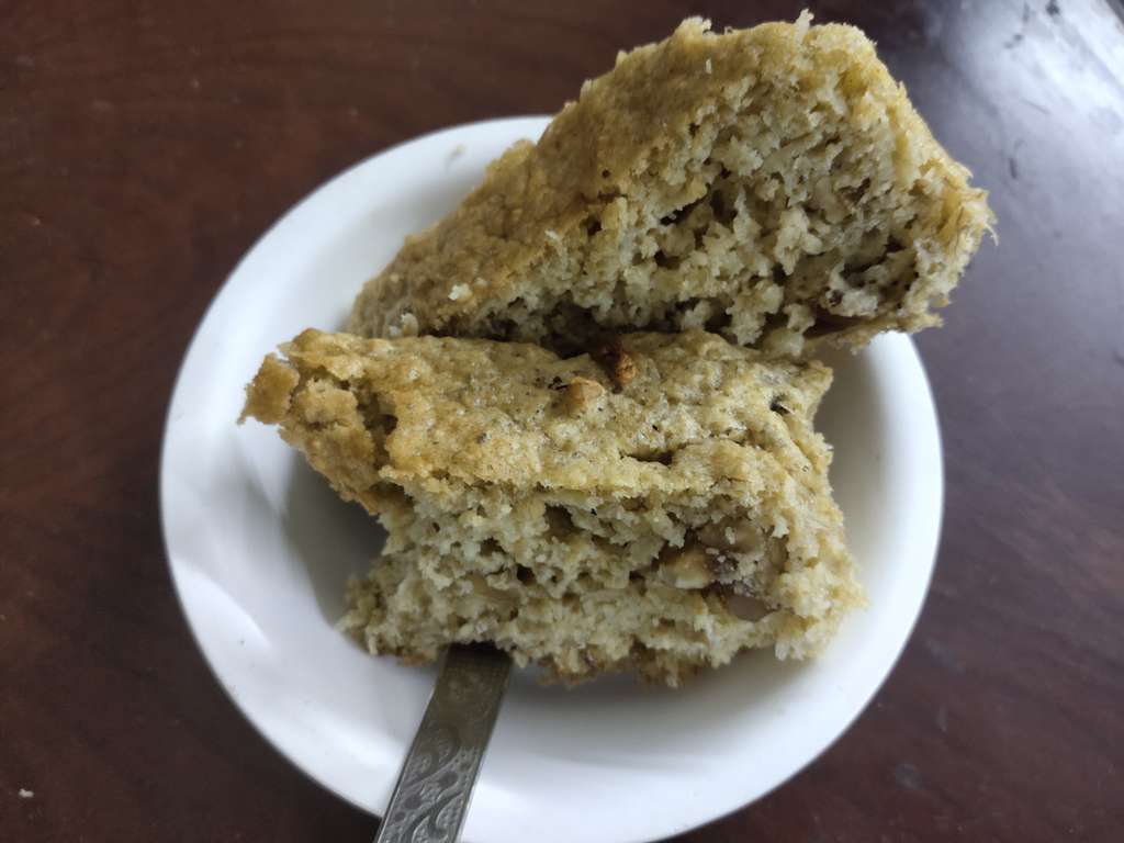 Banana Walnut Cake