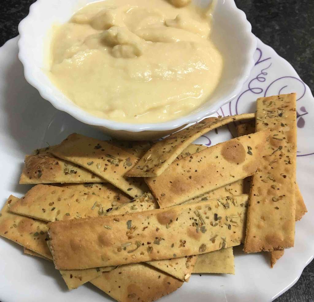 soya lavash and hummus 