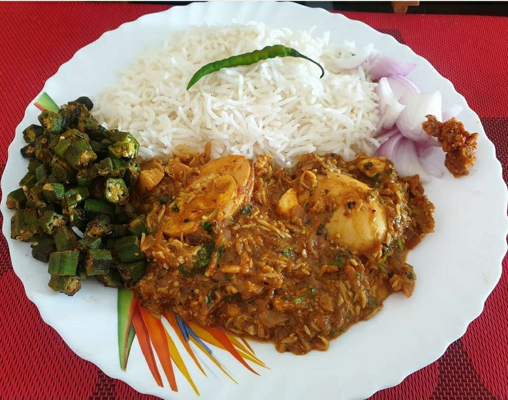 Egg Curry Rice
