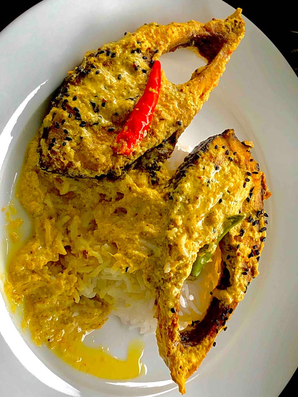 steamed fish curry in curd ( serves 3 people )