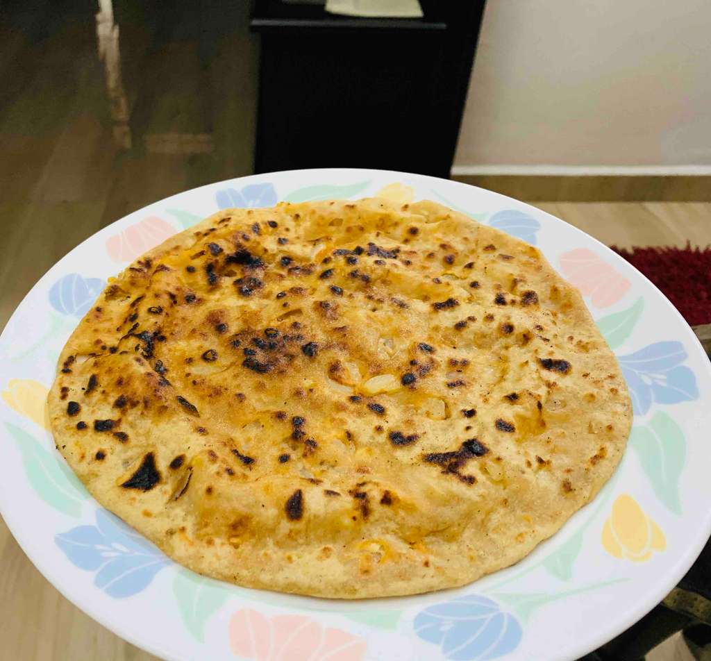 Paneer Pyaaz Prantha 