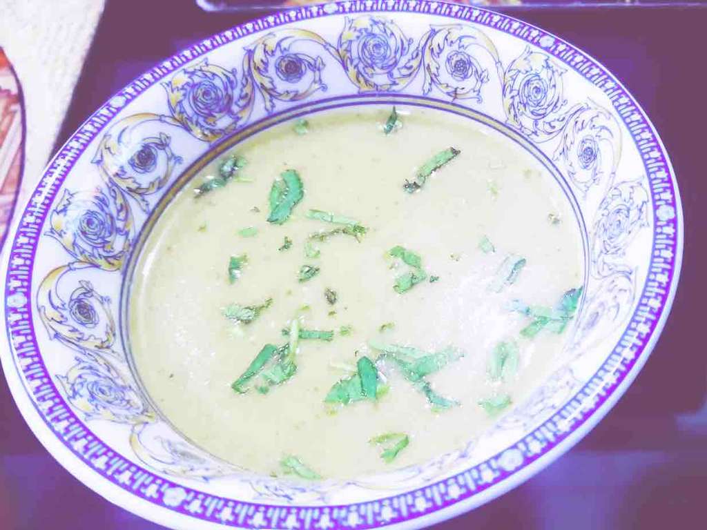 Broccoli Almond Soup
