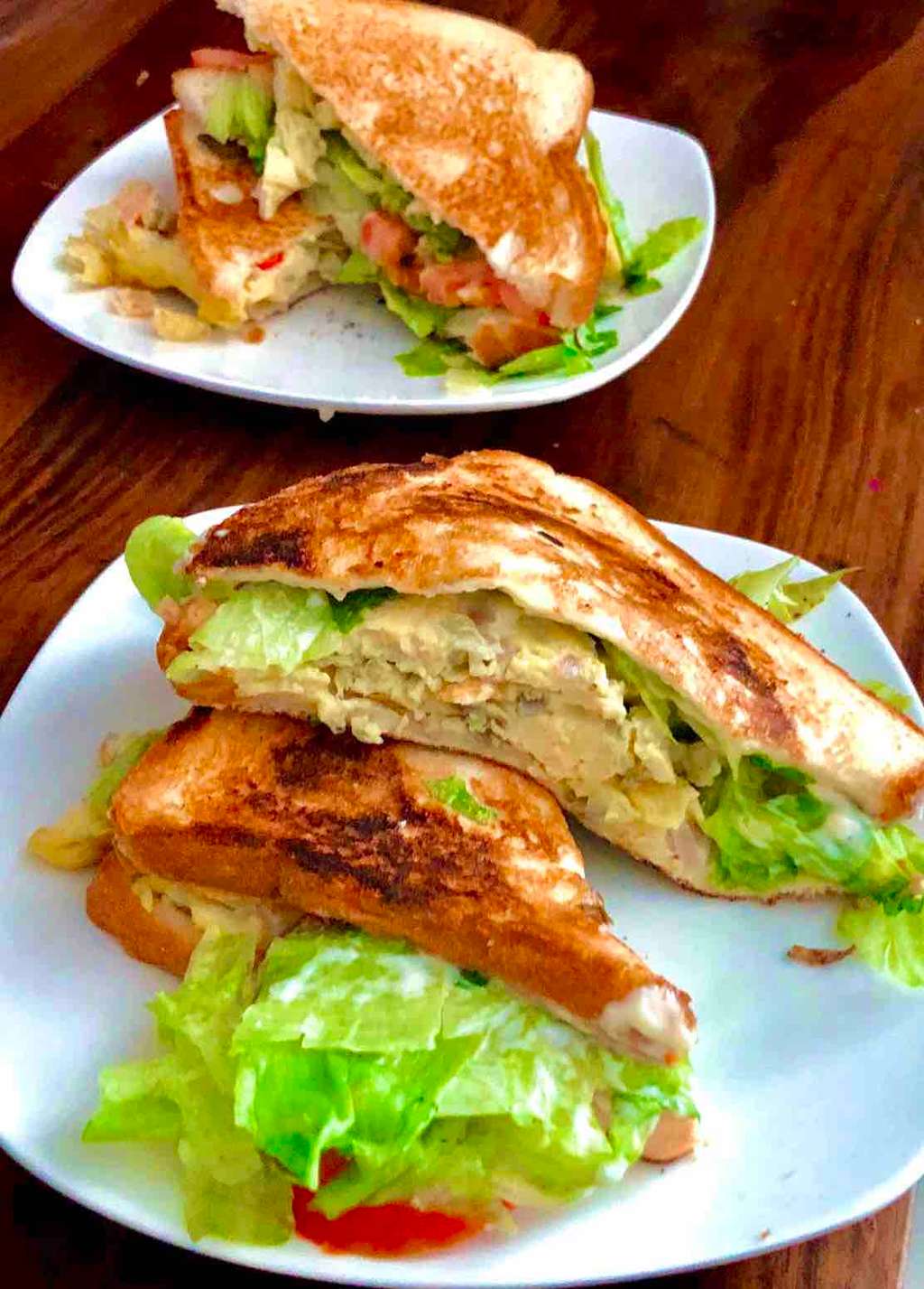 scrambled egg sandwich 