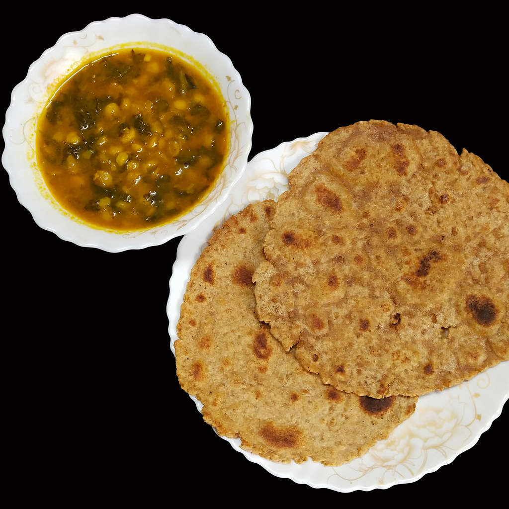 Palak Chane ki Dal with High Protein Roti